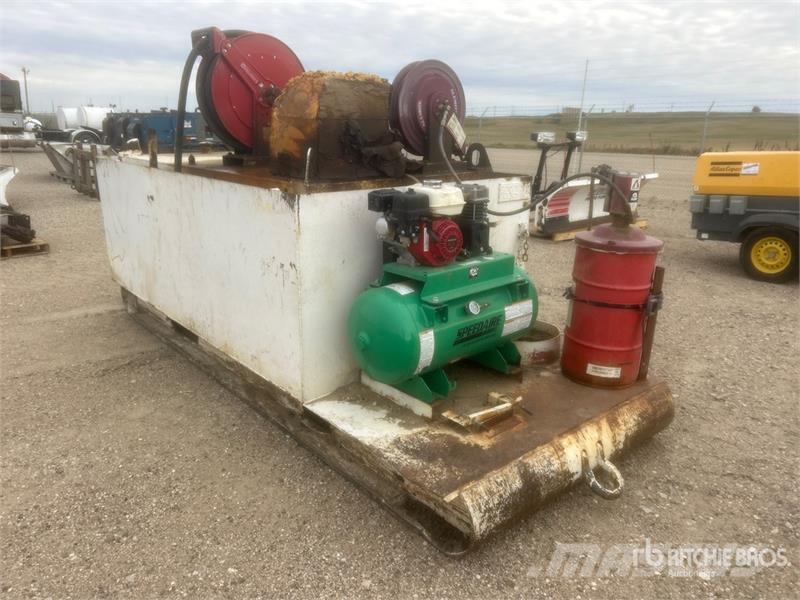 1000 gal Skid Mounted Fuel Tank Zbiorniki paliw i płynów eksploatacyjnych