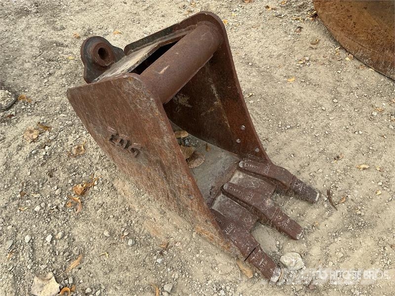 12 in Digging Excavator Bucket - Fits Takeuchi, Ko Kašike / Korpe