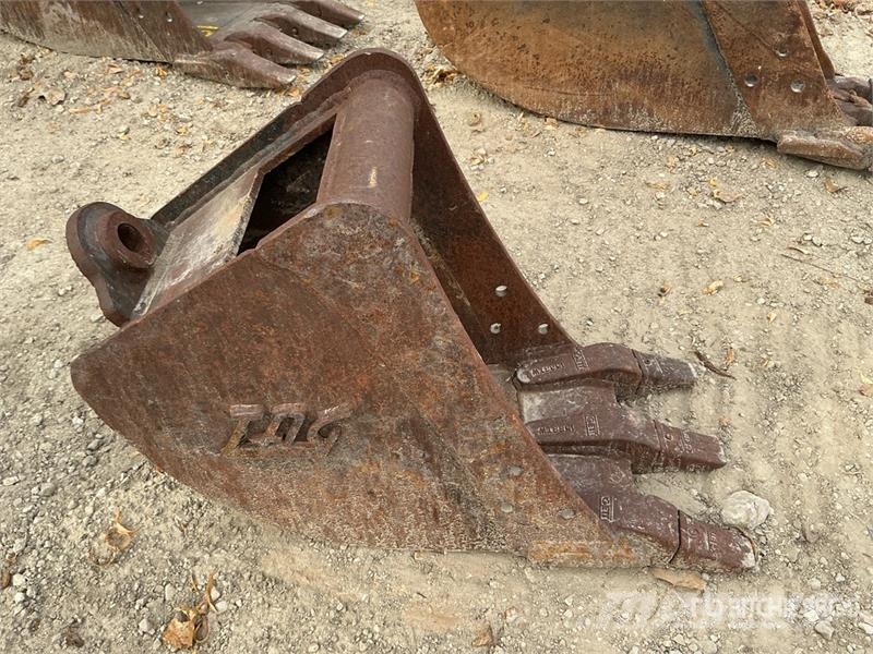 12 in Digging Excavator Bucket - Fits Takeuchi, Ko Kašike / Korpe