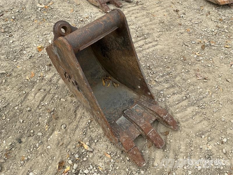 12 in Digging Tag Excavator Bucket - Fits Takeuchi Kašike / Korpe
