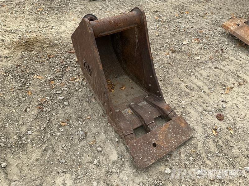 12 in Digging Tag Excavator Bucket - Fits Takeuchi Skovle