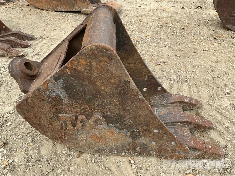 12 in Digging Tag Excavator Bucket - Fits Takeuchi Kašike / Korpe