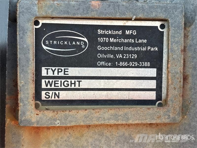 12 in Excavator Bucket - Fits Takeuchi TB290 دلاء