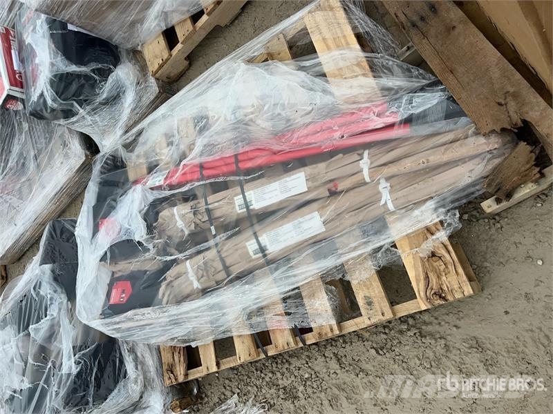 12 Pc Assorted Landscaping Tools Poljoprivreda – ostalo