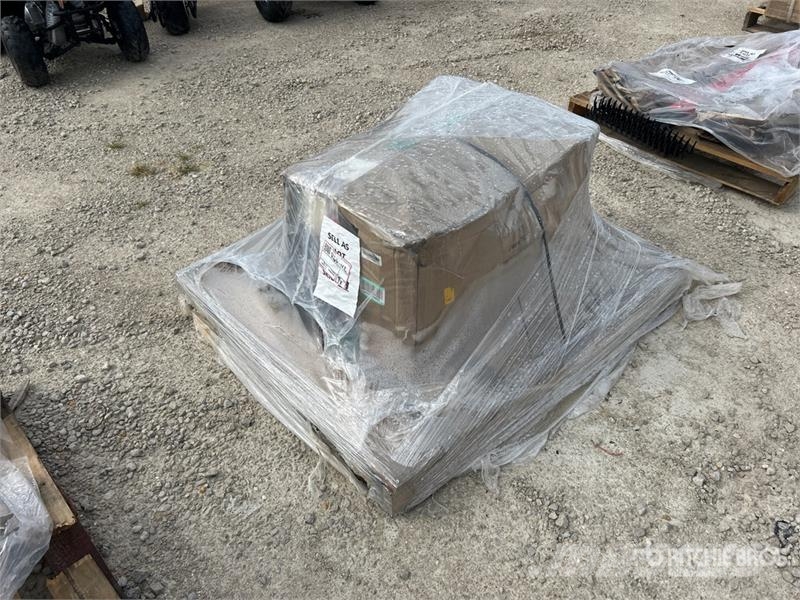 125lbs Receiver Hitch Mounted Salt Spreader Sand- und Salzstreuer