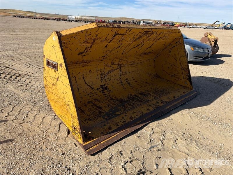  127 in Wheel Loader Bucket - Fits JD 744k Baldes