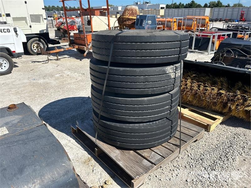 12R22.5 Tires Gume, točkovi i felne