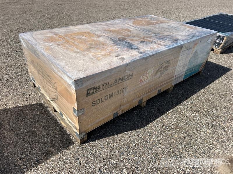 13 ft x 10 ft Livestock Shelter (Unused) Utilaje si accesorii folosite la cresterea animalelor