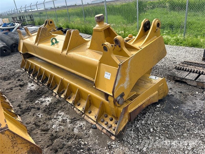  153 in Cushion Dozer Blade - Fits Cat D8R Cuchillas