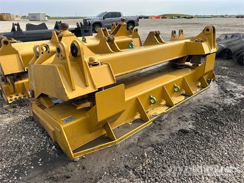  153 in Cushion Dozer Blade - Fits Cat D8R Cuchillas
