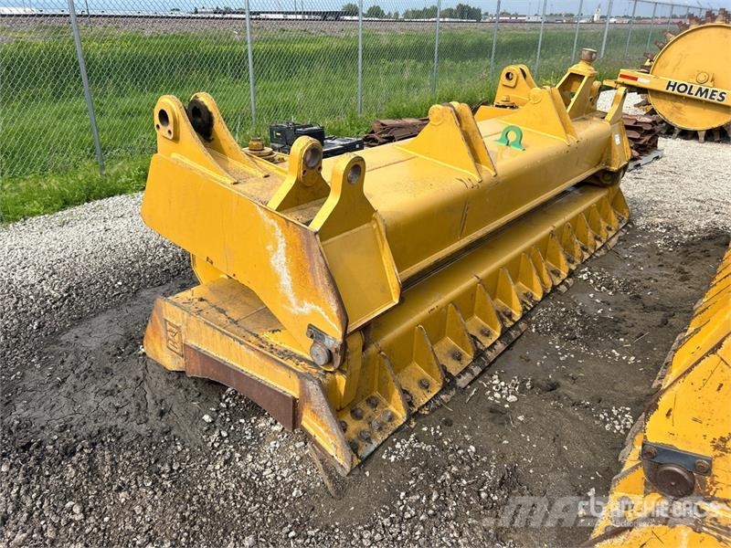  153 in Cushion Dozer Blade - Fits Cat D8R Cuchillas