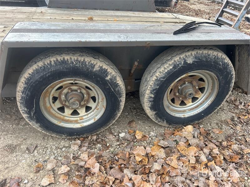  16 ft T/A Equipment Trailer Járműszállító pótkocsik