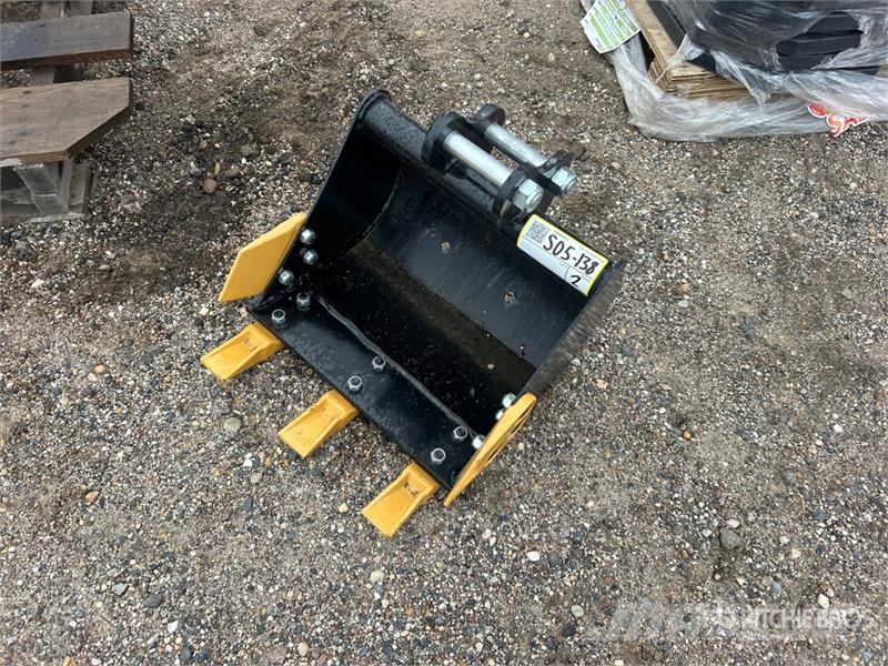 16 in Digging Excavator Bucket (Unused) دلاء