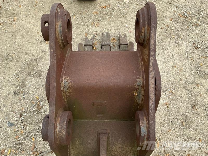 16 in Digging Gelth Excavator Bucket Kašike / Korpe