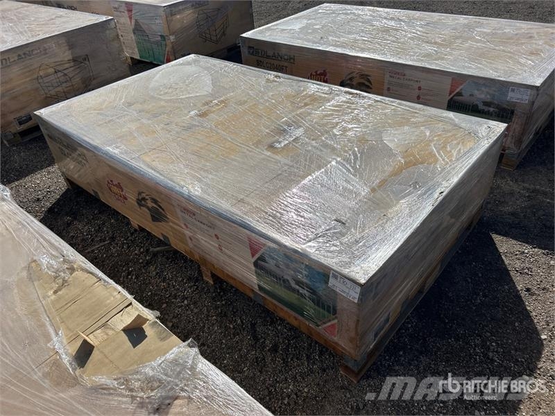  20 ft x 40 ft Carport (Unused) 鋼架建築
