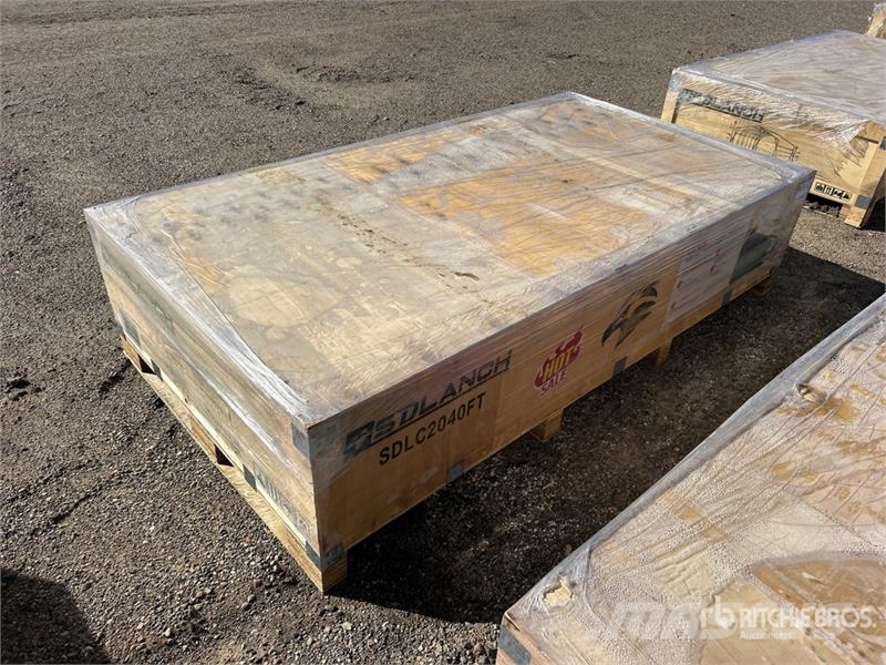  20 ft x 40 ft Carport (Unused) 鋼架建築