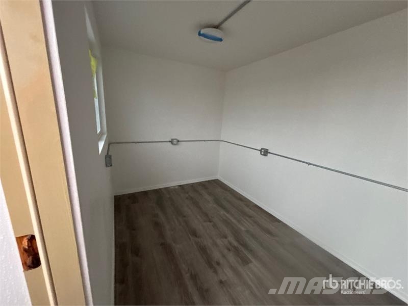 20 ft x 7 ft 10 in Mobile Office 其他