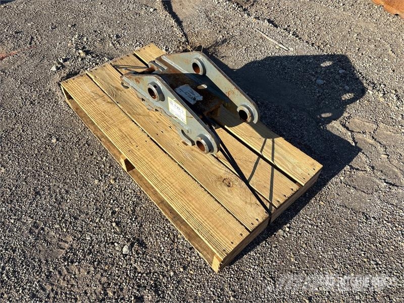  23 in Excavator Coupler - Fits 5 ton Excavator Hitre spojke