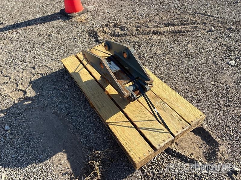  23 in Excavator Coupler - Fits 5 ton Excavator Hitre spojke