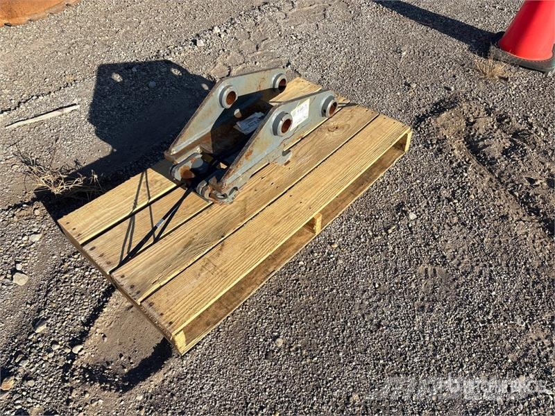  23 in Excavator Coupler - Fits 5 ton Excavator Hitre spojke