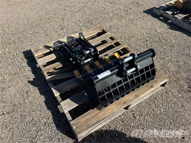  23 in Skeleton Excavator Bucket (Unused) دلاء