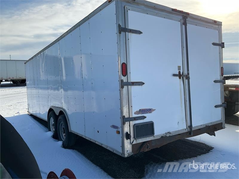  24 ft T/A Enclosed Trailer Skappåbygg