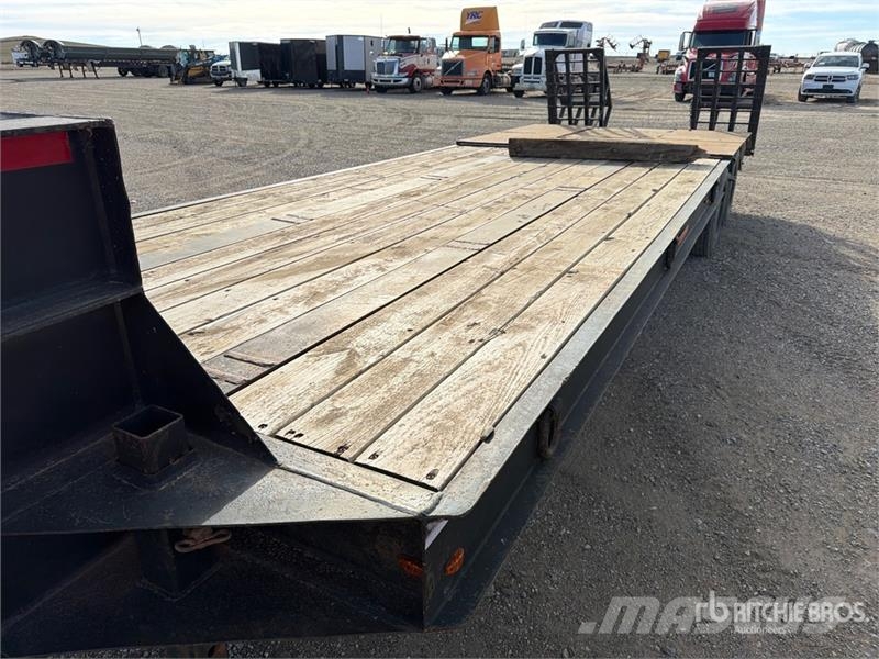 25 ft T/A Equipment Trailer Prikolice za autotransportere