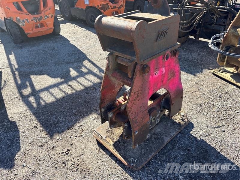  27 inch Plate Compactor Attachment دكاكات أفقية