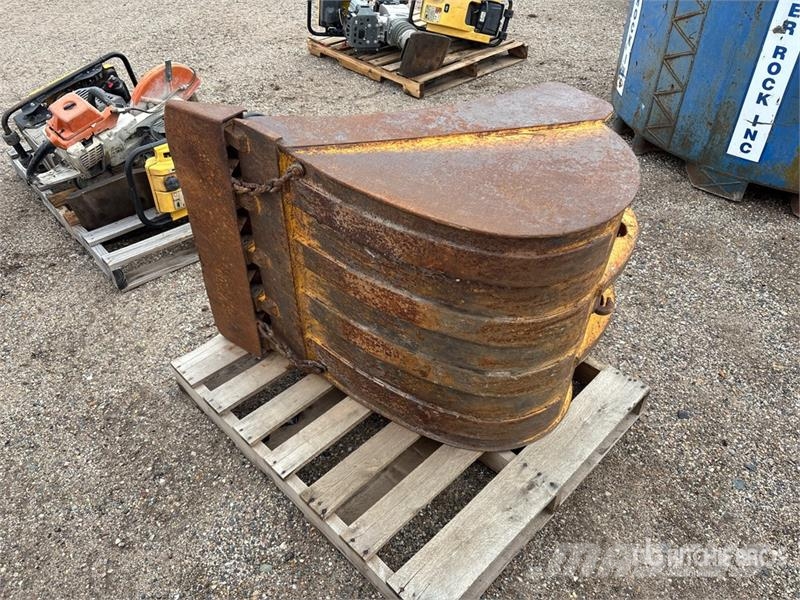 30 in Digging Excavator Bucket Kašike / Korpe