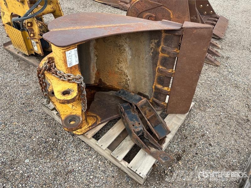 30 in Digging Excavator Bucket Kašike / Korpe