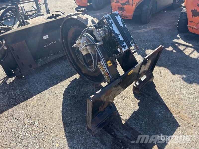 36 in Skid Steer Compaction Wheel Stavebnictví - ostatní