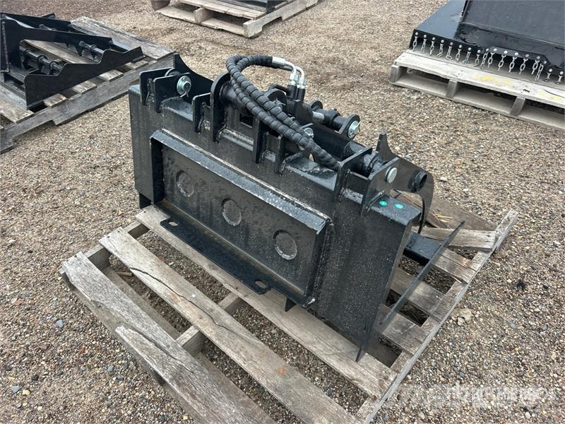 37 in Log Mini Skid Steer Grapple (Unused) Griebtuvai