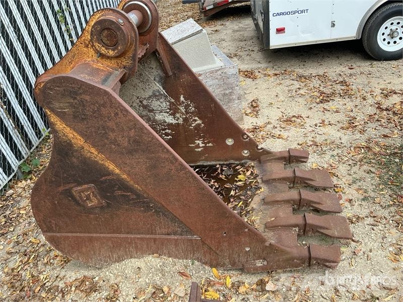 38 in Digging Excavator Bucket Cucharones
