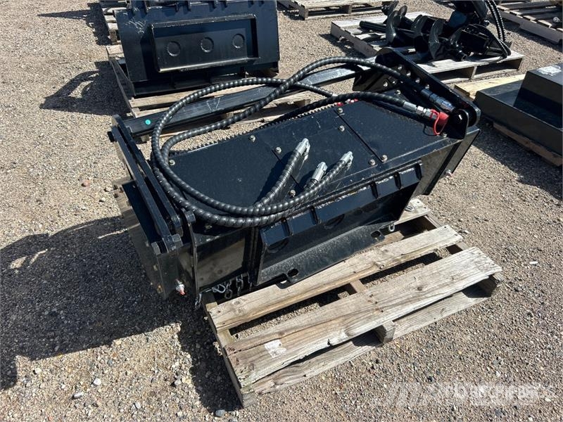 38 in Mini Skid Steer Mulcher (Unused) Stobbenfreesmachines