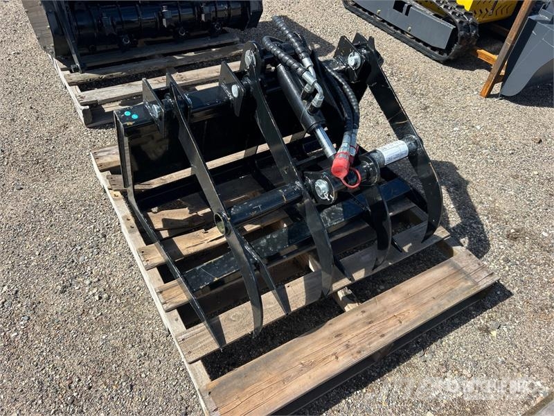 38 in Mini Skid Steer Grapple (Unused) Grapples