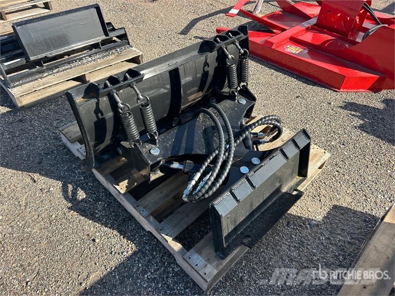 39 in Mini Skid Steer Dozer (Unused) Lemiesze