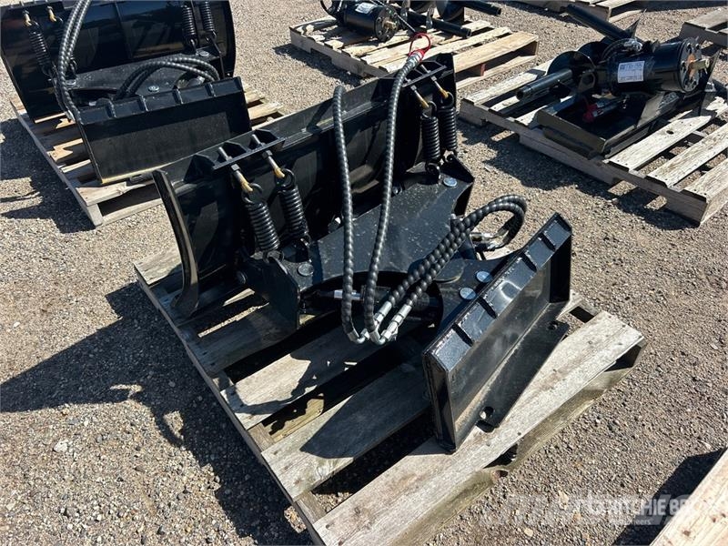 39 in Mini Skid Steer Dozer (Unused) Blades