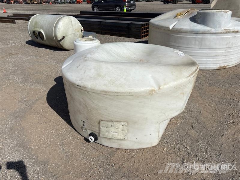 425 gal Water Tank Fuel and additive tanks