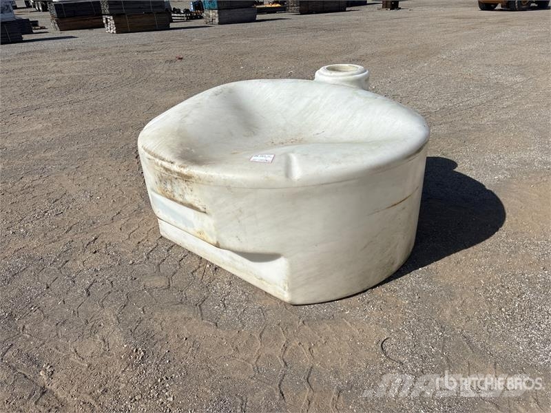 425 gal Water Tank Fuel and additive tanks