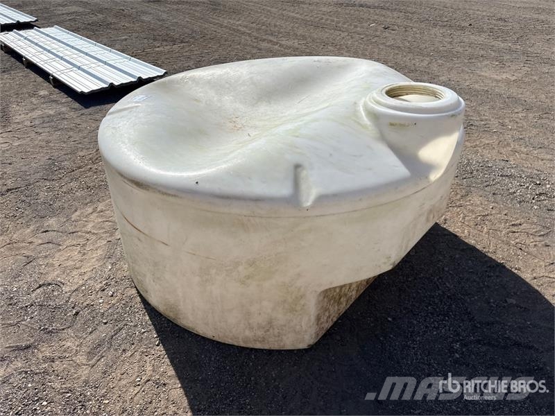 425 gal Water Tank Fuel and additive tanks