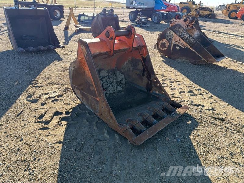 48 in Cleanup Excavator Bucket Ковши