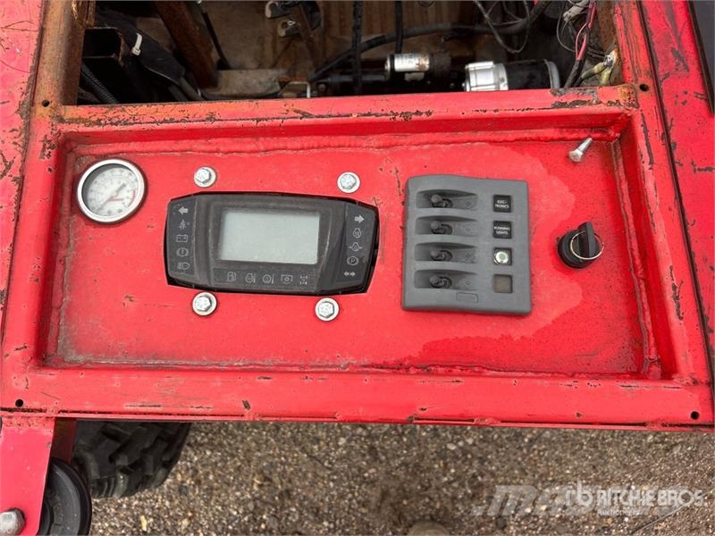 4x4 Wire Puller Utility Vehicle Arbeitsfahrzeuge