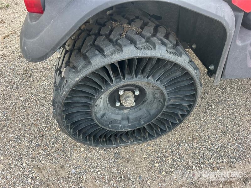4x4 Wire Puller Utility Vehicle Arbeitsfahrzeuge