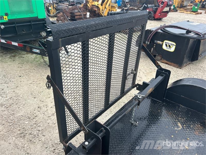 5 ft S/A Trencher Trailer Mélybölcsős