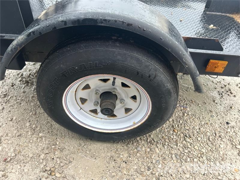 5 ft S/A Trencher Trailer Mélybölcsős