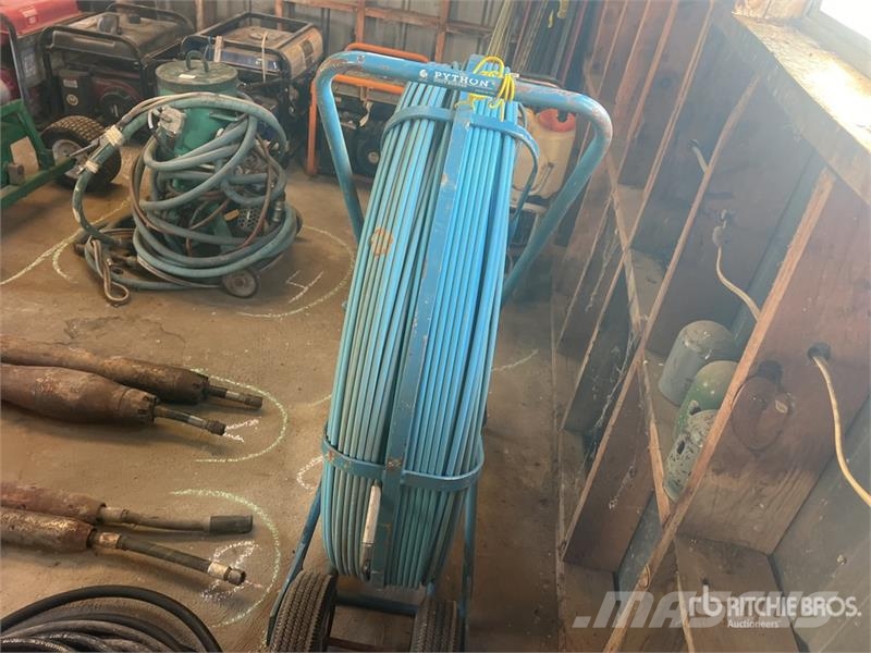 500 ft Fiber Tape Snake Other components