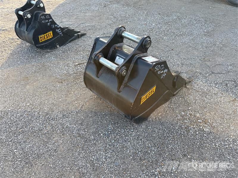 50CL 24 in Digging Excavator Bucket - Fits 45mm Ca Schaufeln