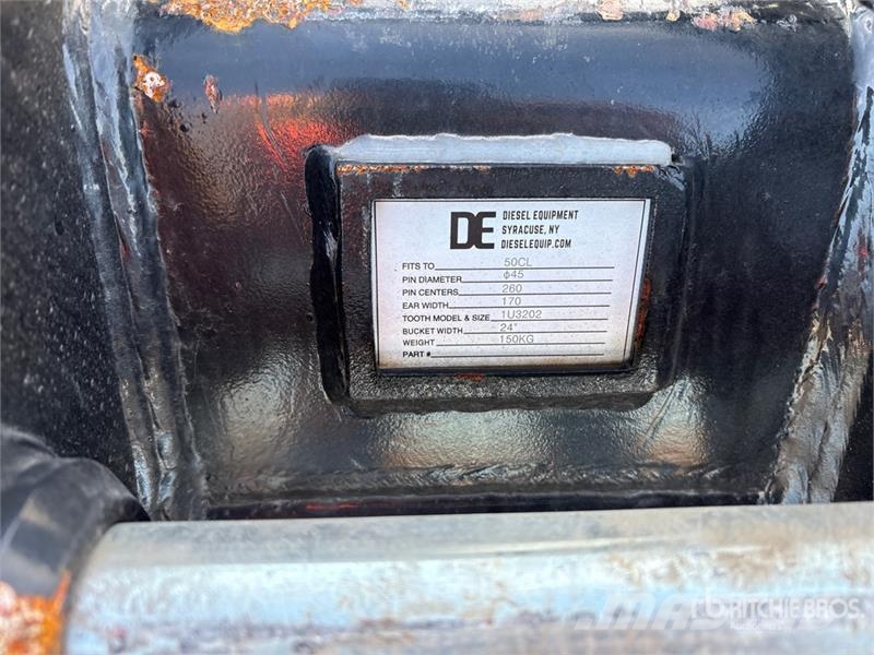 50CL 24 in Digging Excavator Bucket - Fits 45mm Ca Schaufeln