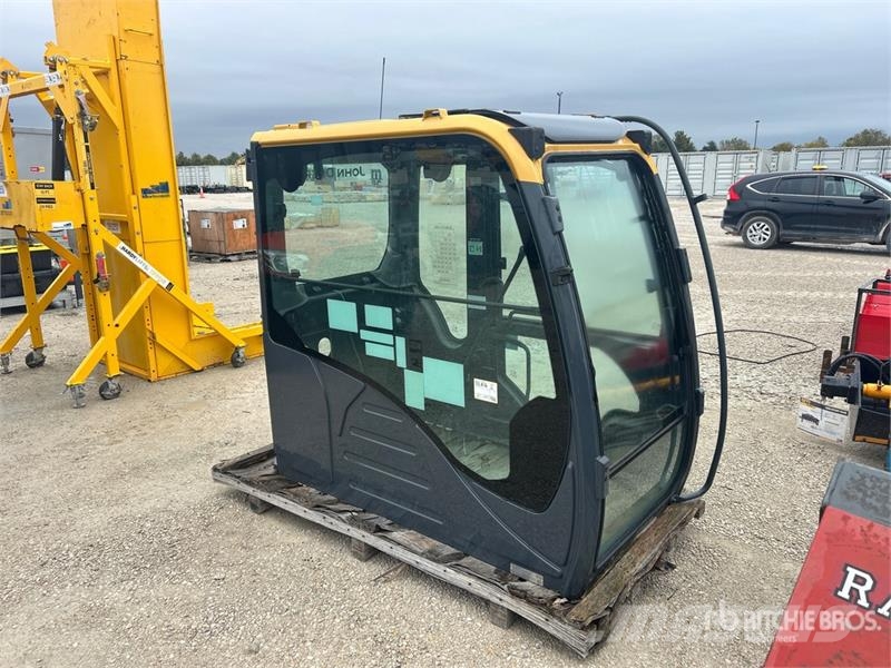 6 ft John Deere Excavator Cab 駕駛室與內部