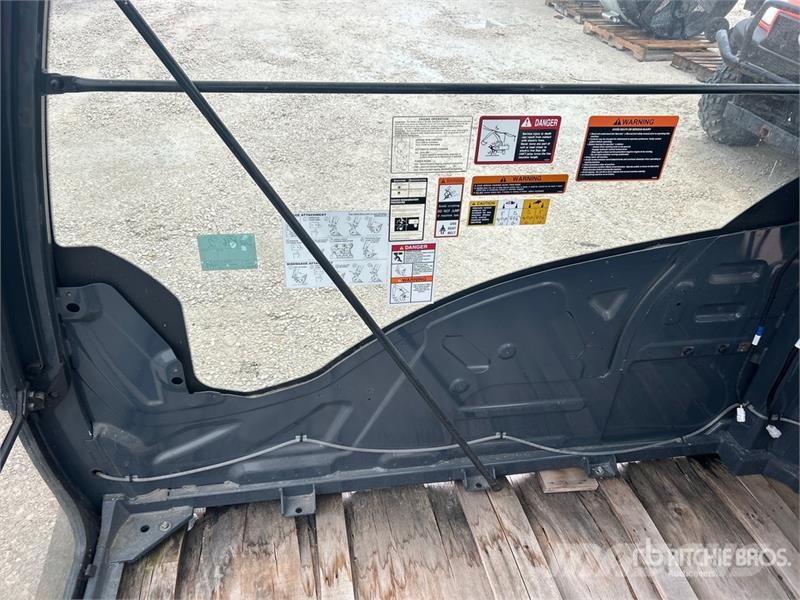 6 ft John Deere Excavator Cab 駕駛室與內部